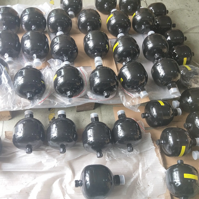 Excavator Diaphragm Accumulator Gxq-0.32/0.5/2.8L/33MPa Hydraulic Accumulator Nitrogen Gas Tank Cylinder for Hydraulic Breaker Piping